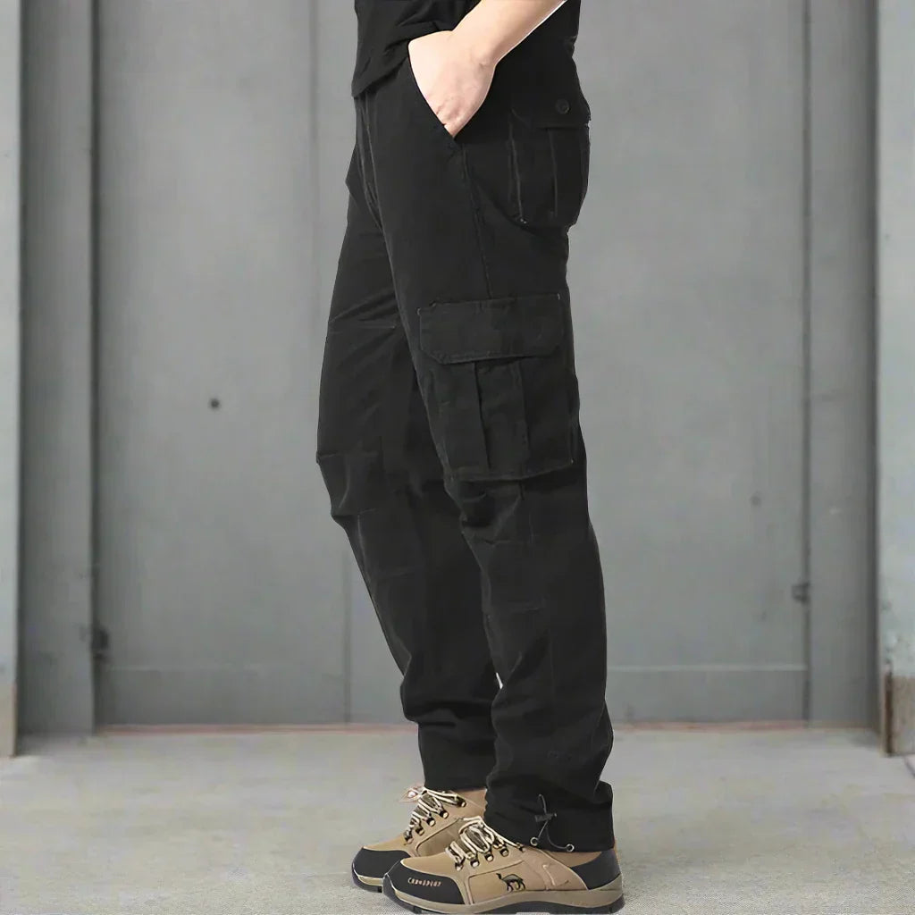 Men's cargo pants – Relaxed fit – Natural fibers – Functional pockets