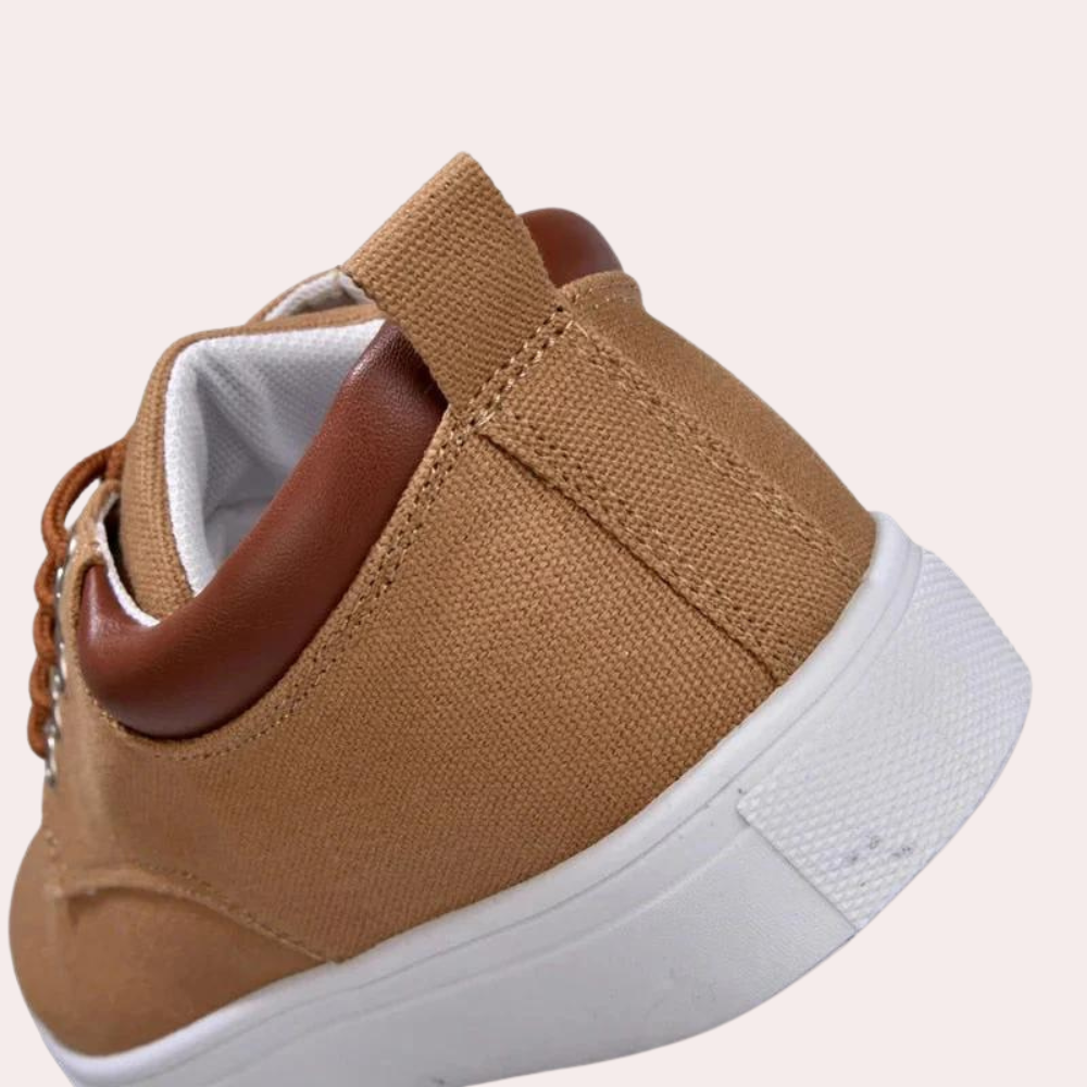 Chaussures basses homme – Slim fit – Similicuir – Semelle en caoutchouc blanc