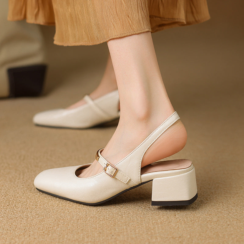 Escarpins slingback femme – Talon bloc – Bout carré – Bride cloutée ajustable