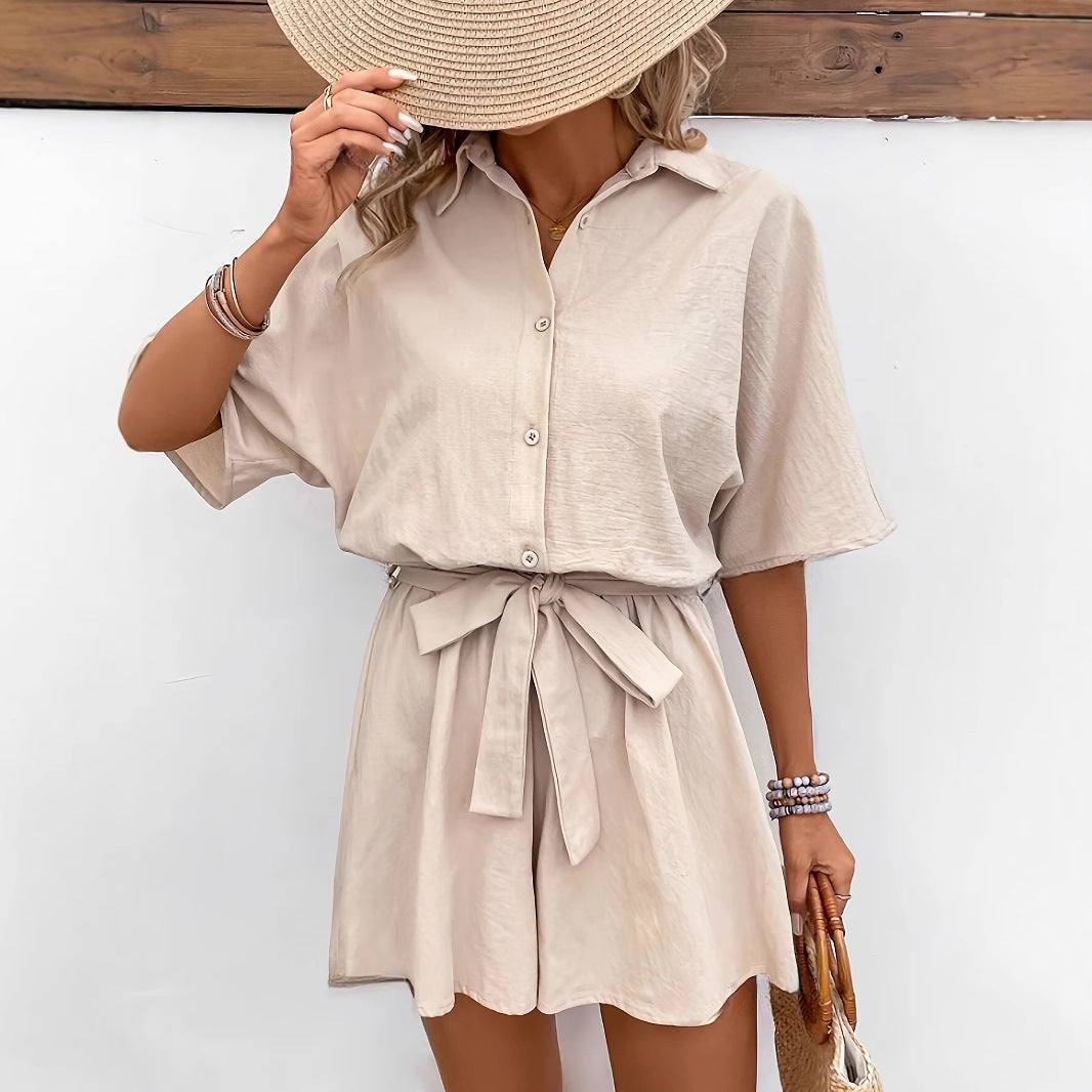 Combinaison Femme – Manches Courtes – Boutonnée – Taille Ceinturée – Tissu Léger