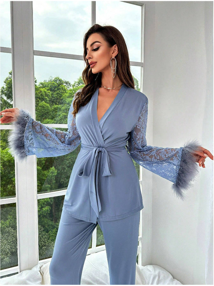 Ensemble pyjama pour femme – Coupe Décontractée – Satin Doux – Manches Dentelle – Finition Fourrure