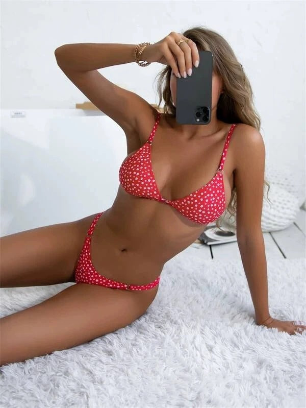 Bikini triangle femme – Coupe ajustée – Imprimé floral – Détails en métal