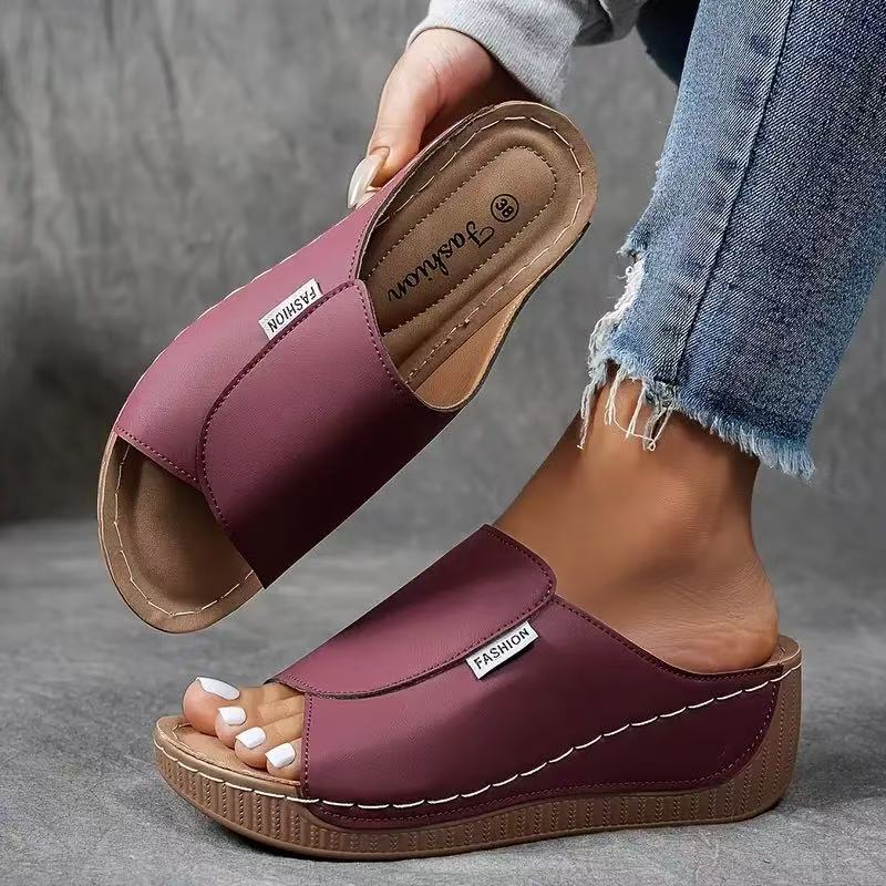 Women's Leather Mules - Aerodynamic Silhouette - Versatile Comfort - Elegant Design