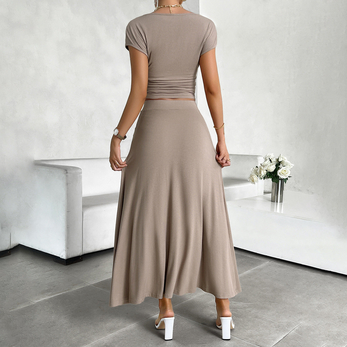 Ensemble Robe Femme – Haut Court Ajusté Froncé – Jupe Longue Fluide Taille Haute