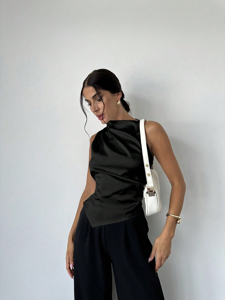 Blouse sans manches femme – Satin lisse – Coupe ajustée – Col montant drapé