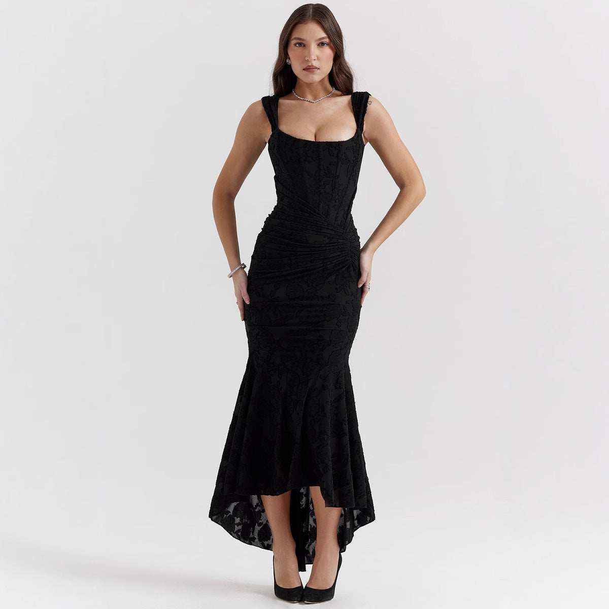 Robe de soirée femme – Coupe sirène ajustée – Épaule asymétrique – Satiné
