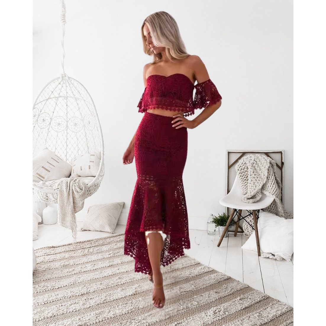 Ensemble Deux Pièces Femme – Dentelle – Coupe Slim – Bustier Épaules Dénudées – Jupe Midi Asymétrique