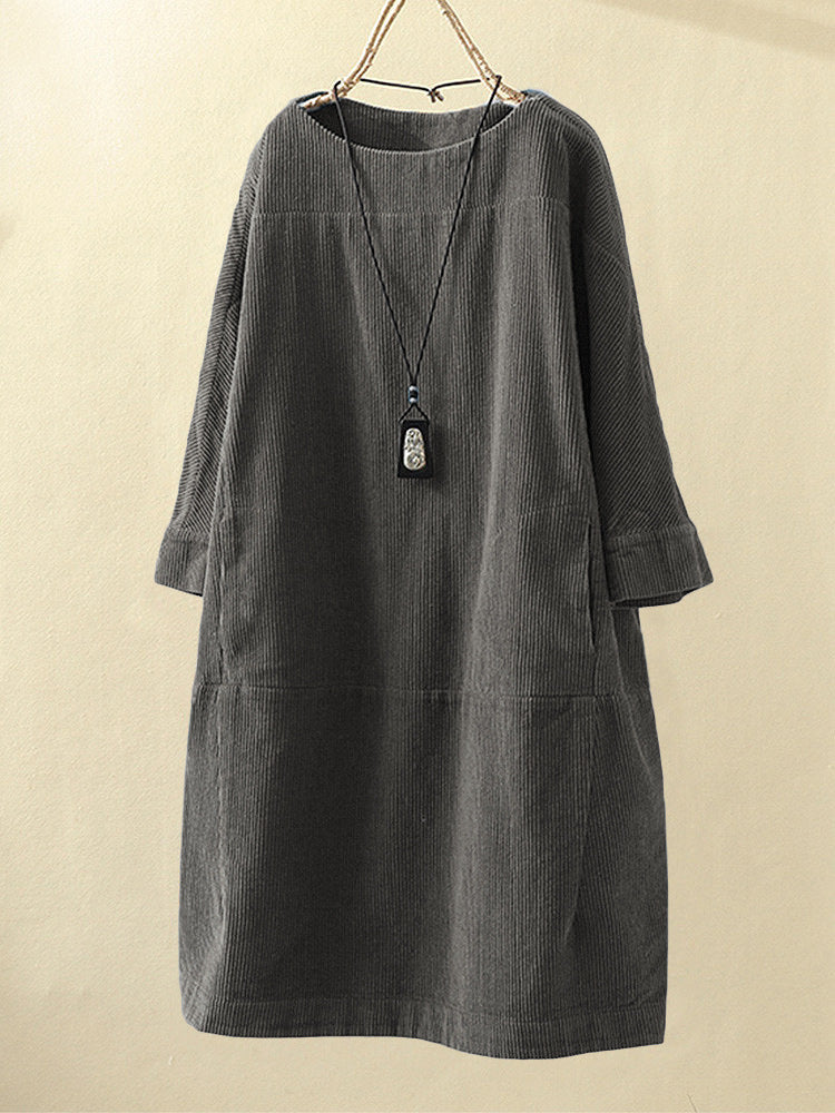 Robe femme – Coupe ample – Mi-longue – Velours côtelé – Manches 3/4 – Col rond