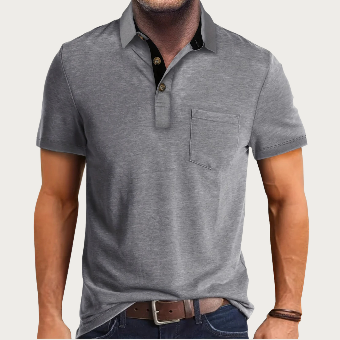 Polo homme – Maille douce – Coupe droite – Manches courtes – Poche poitrine