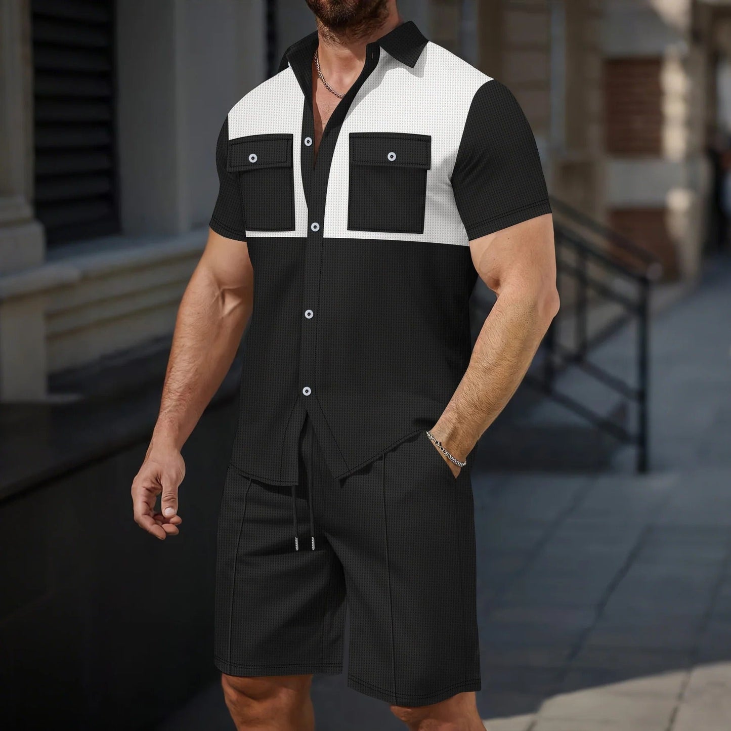 Chemise homme manches courtes – Coupe régulière – Poches poitrine – Détail contrasté