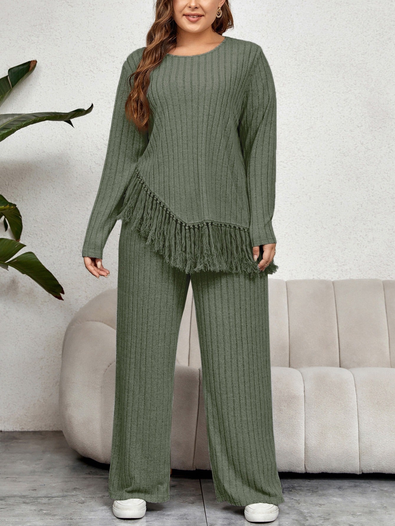 Ensemble détente femme – Maille côtelée – Haut oversize à franges – Pantalon large