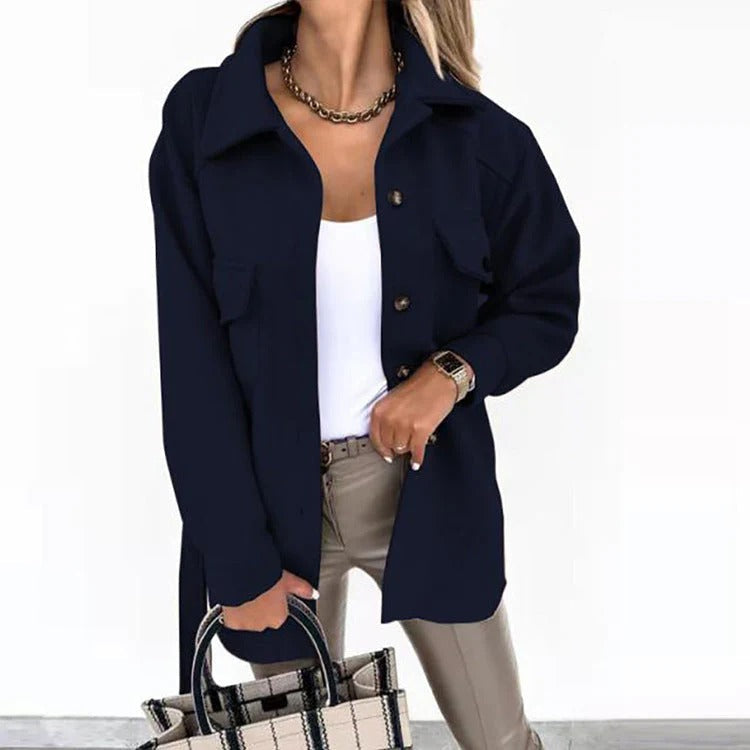 Veste coupe-vent femme – Coupe oversize – Longueur hanches – Poches à rabat – Col structuré
