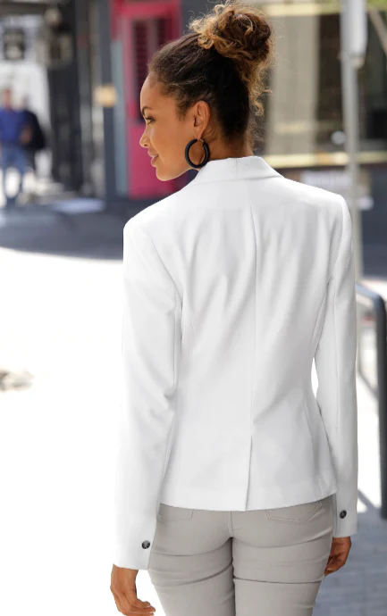 Blazer femme – Coupe cintrée – Un bouton – Revers à encoche – Manches longues
