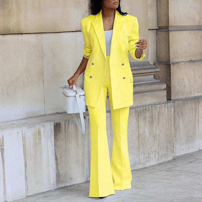 Ensemble Blazer Femme – Coupe Slim Structurée – Pantalon Taille Haute Évasé