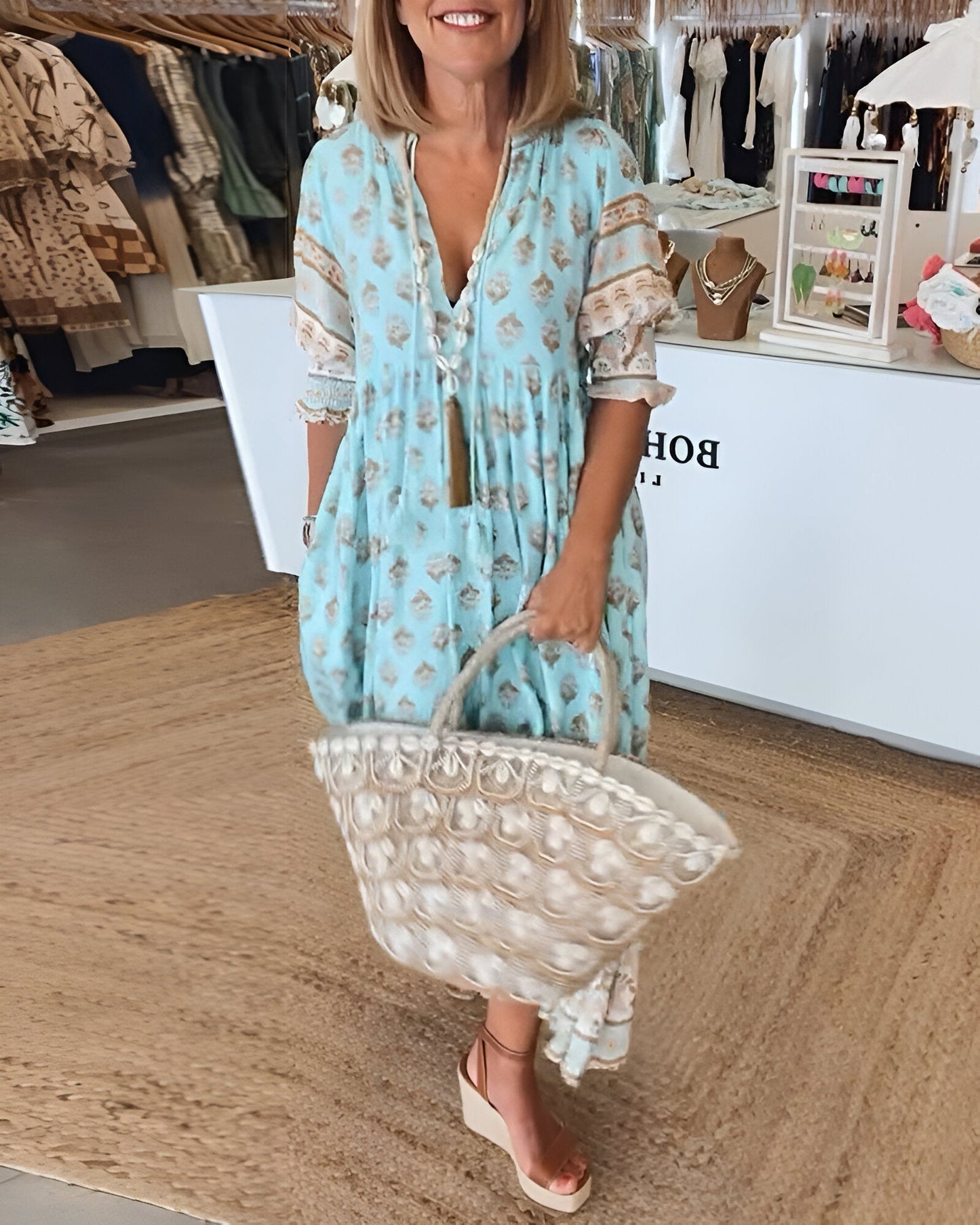 Robe longue femme – Fibres naturelles – Coupe fluide – Motif fleuri bohème – Col V