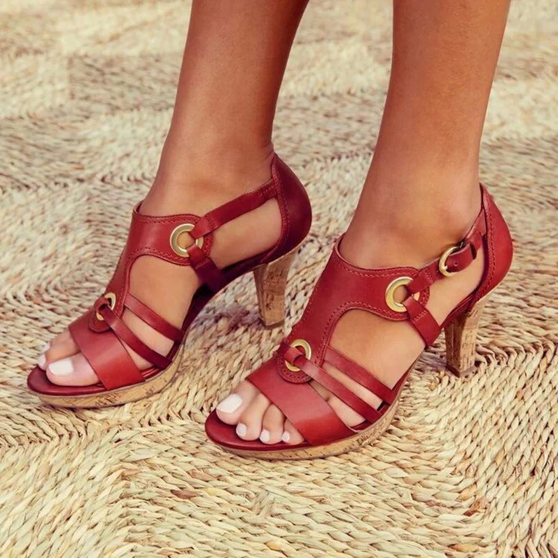 Sandales femme – Talon carré – Bout ouvert – Semelle liège – Design à anneaux