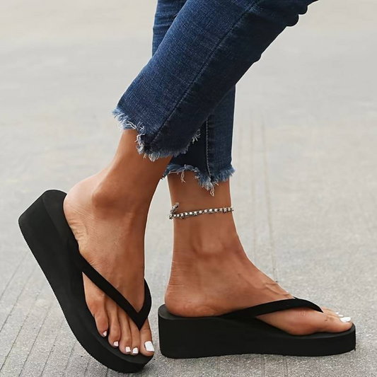 Tongs femme – Semelle compensée – Maintien confortable – Style décontracté