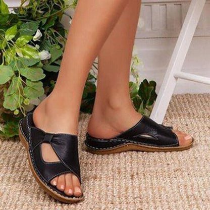 Sandales femme – Semelle plate confortable – Design à brides croisées – Enfilage facile