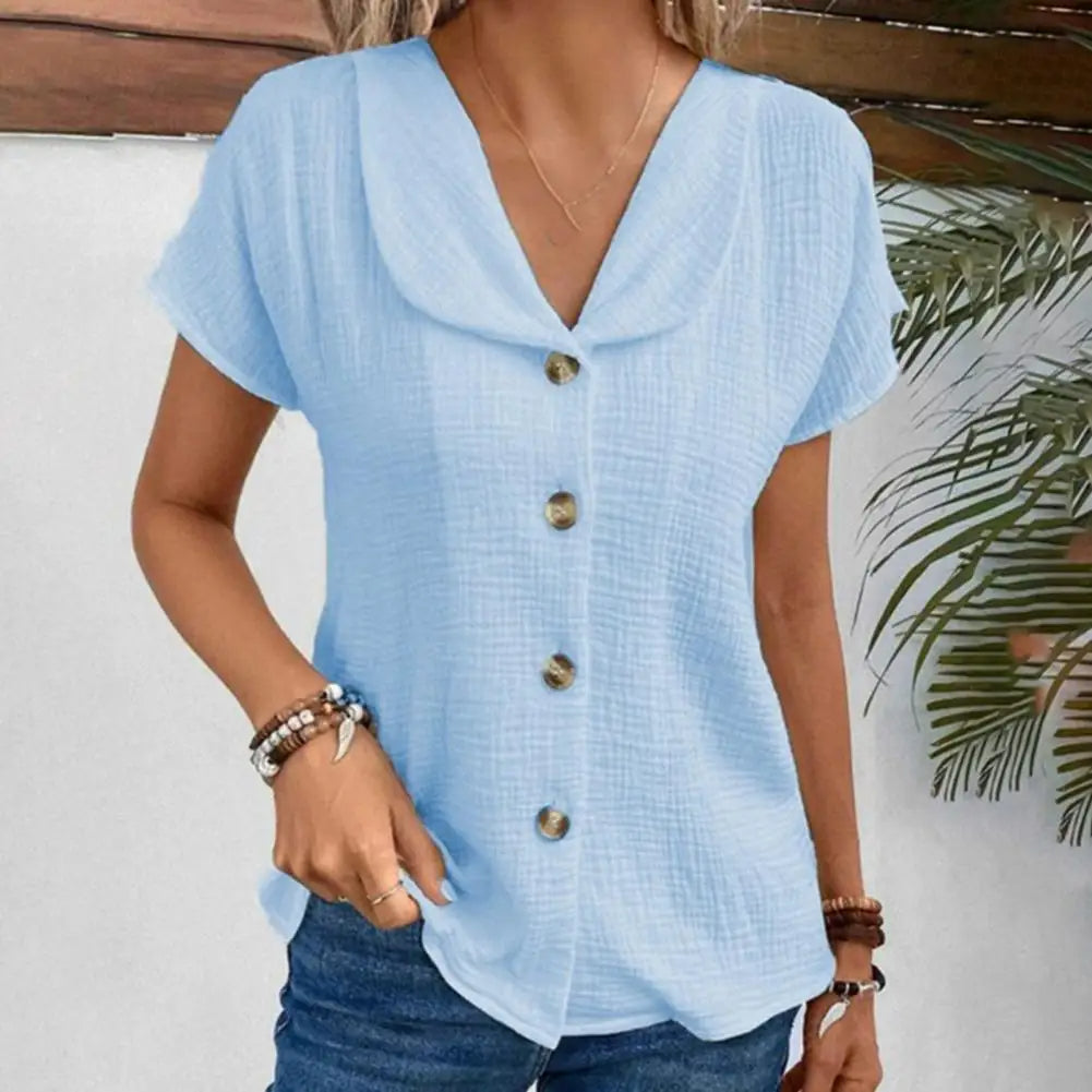 Blouse femme – Coupe ample – Tissu froissé – Col large – Boutonnage contrasté