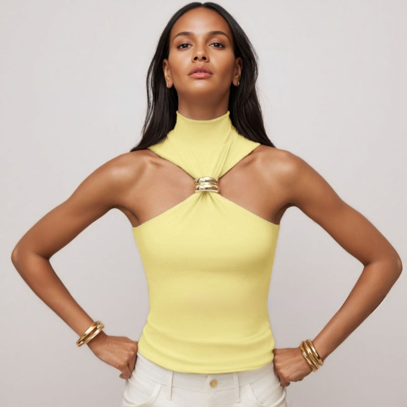 Débardeur femme – Coupe slim – Encolure dos nu – Détail anneau métal – Maille douce