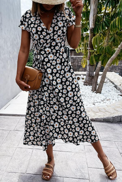 Robe femme midi – Coupe décontractée – Manches courtes – Imprimé floral fluide