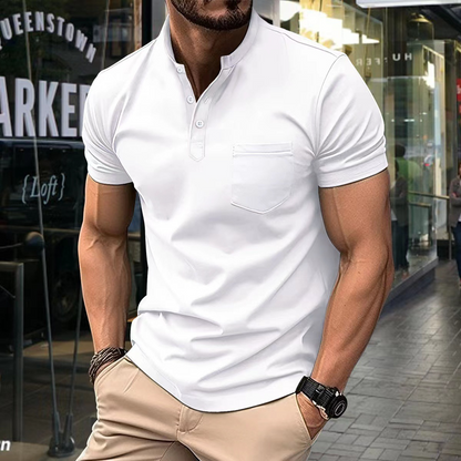 Polo homme – Coupe slim – Maille douce – Col montant – Manches courtes – Poche poitrine