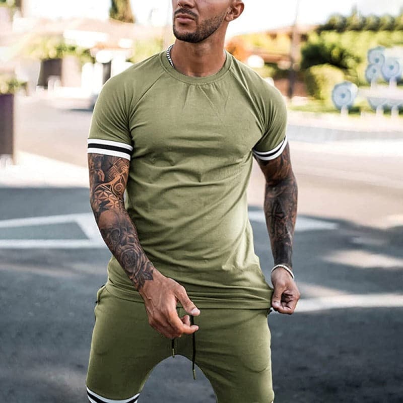 Ensemble de sport homme – Coupe slim – Tissu extensible respirant – Haut manches courtes & short