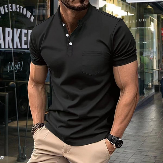 Polo homme – Coupe slim – Maille douce – Col montant – Manches courtes – Poche poitrine
