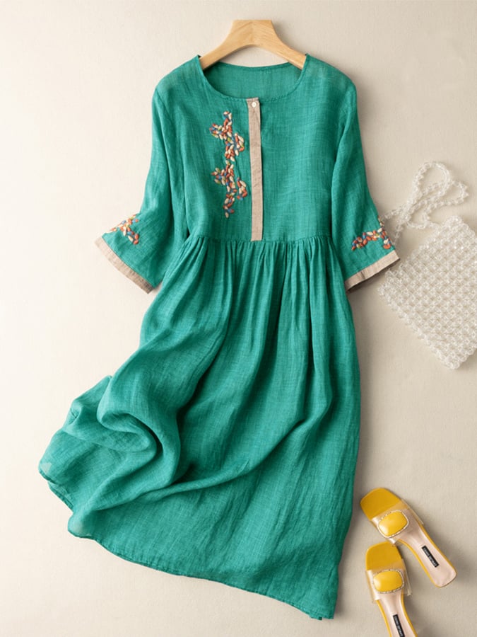 Robe femme midi – Coupe ample – Tissu naturel – Manches 3/4 – Détails brodés
