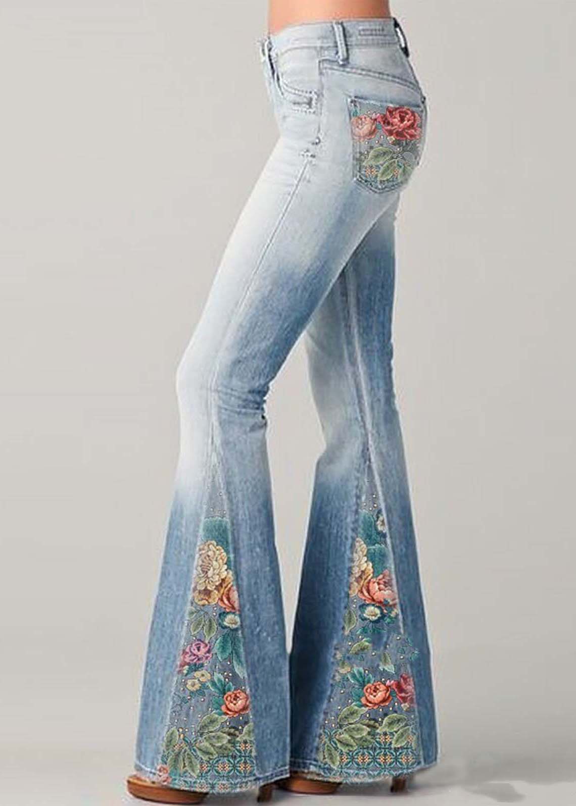 Jean femme – Taille haute – Coupe évasée – Broderie florale bohème – Longueur totale