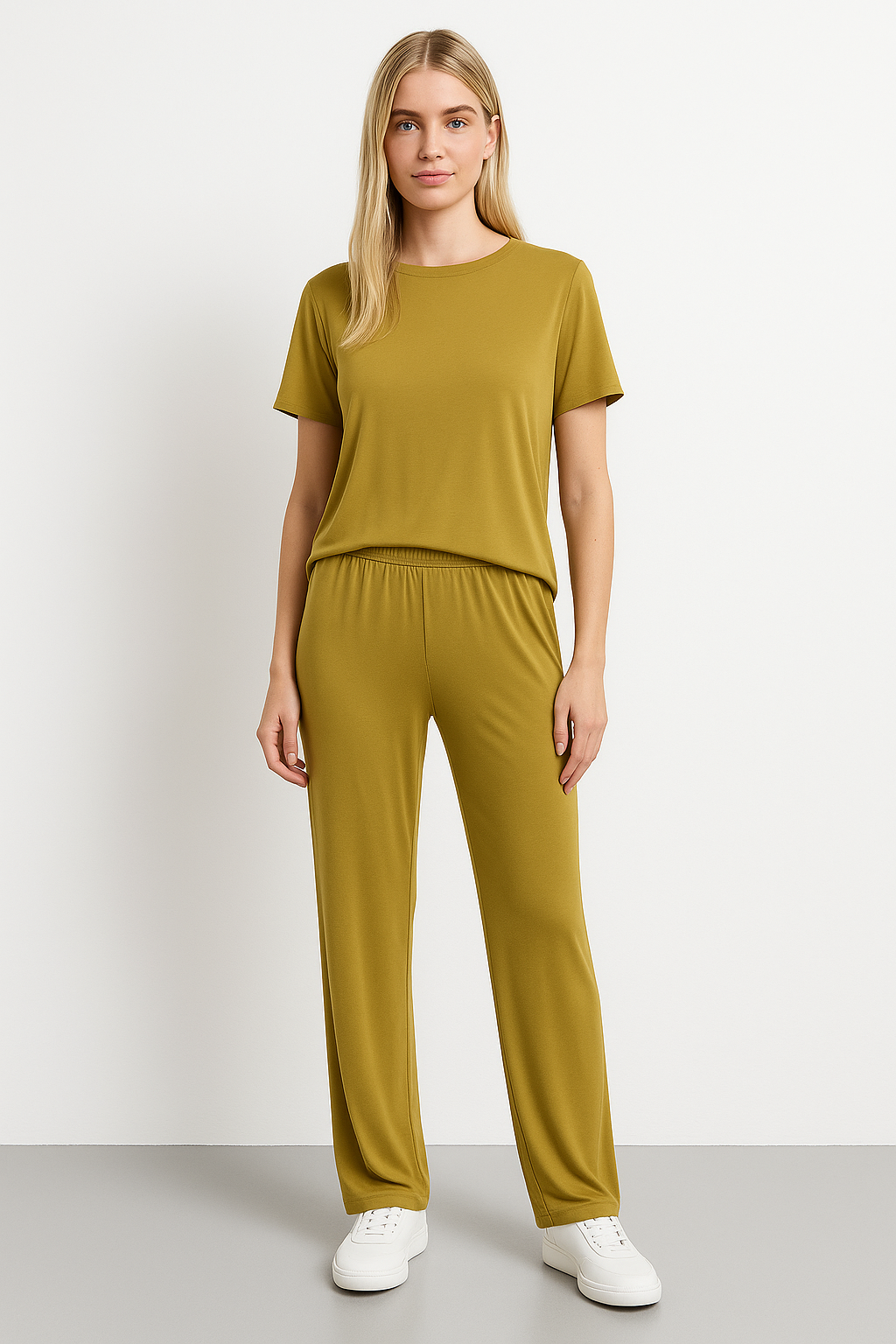 Women's Loungewear Set – Cropped Top Short Sleeves – Wide Pants – Drawstring Waist