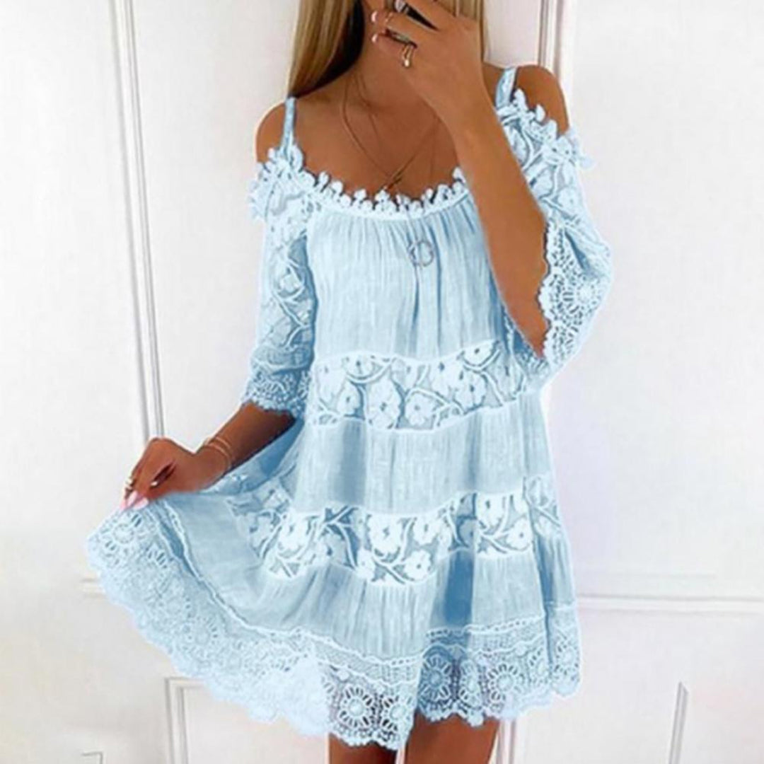Robe femme épaules dénudées – Coupe fluide – Dentelle fine – Tissu respirant