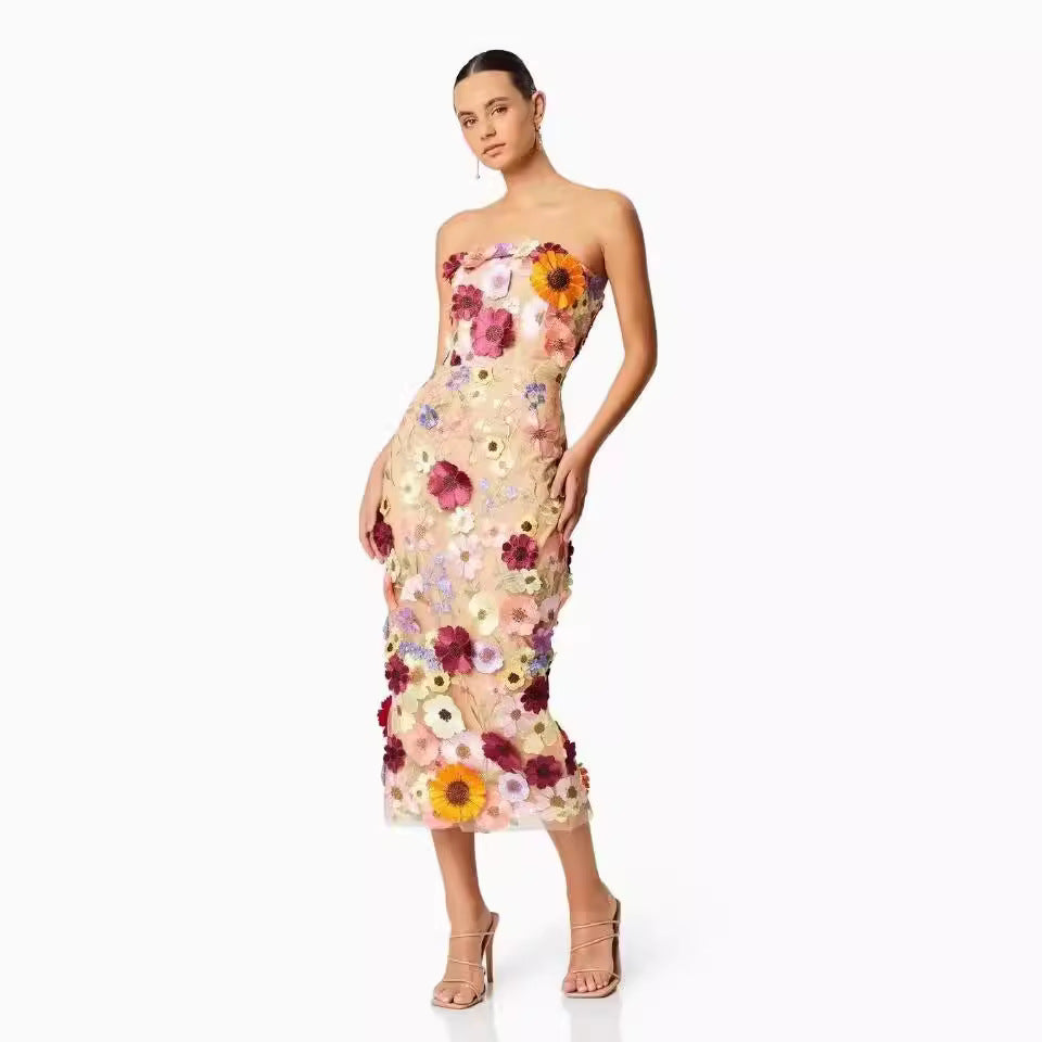 Robe femme bustier – Coupe ajustée – Tulle léger – Fleurs 3D – Longueur midi