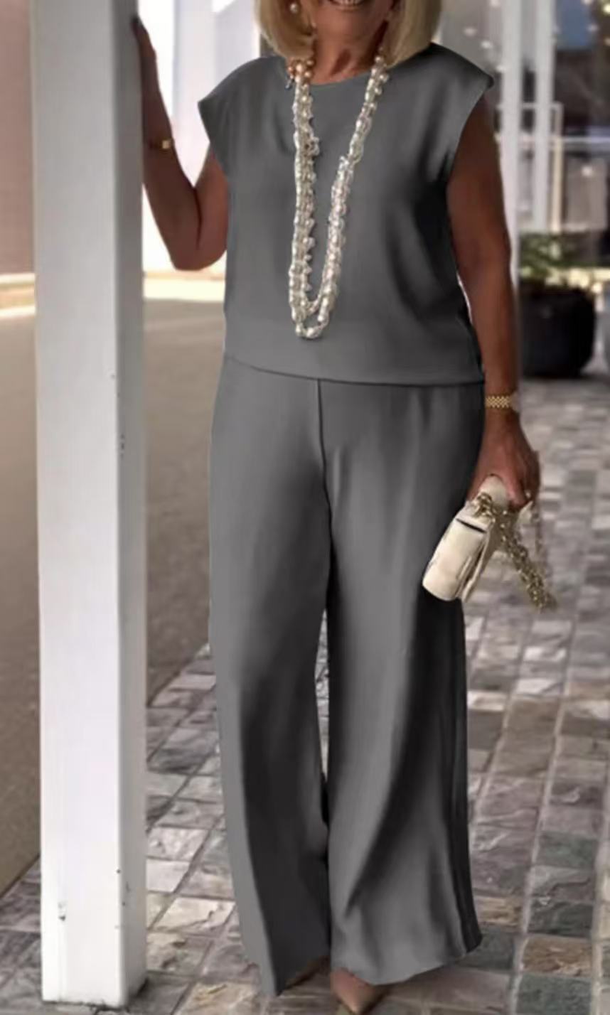 Ensemble Femme – Haut Sans Manches – Pantalon Large Taille Haute – Coupe Évasée Élégante