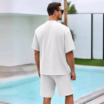 Ensemble Homme – Chemise Col V Boutonnée & Short Ample – Tissu Respirant Doux