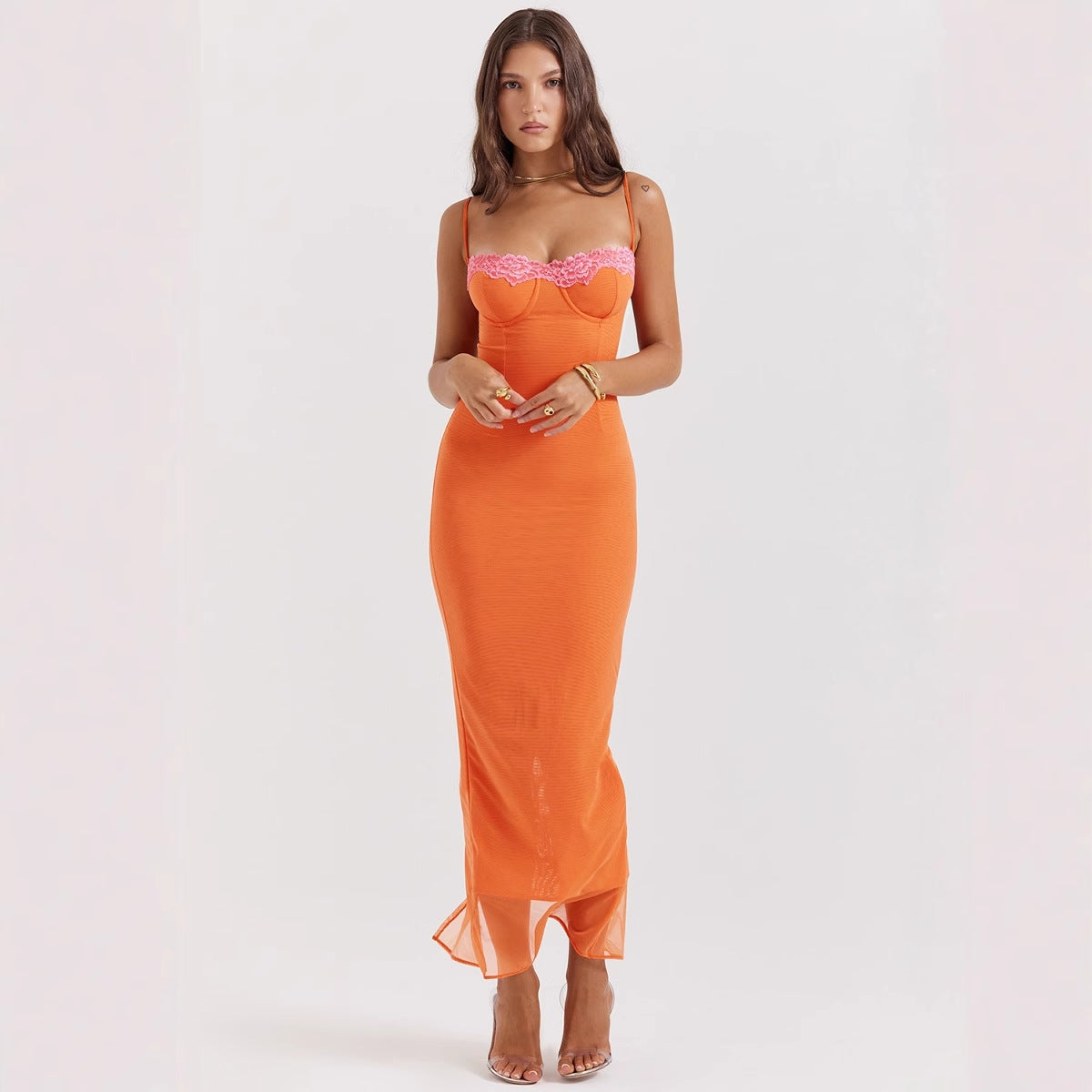 Robe longue femme – Coupe slim – Tissu respirant – Fines bretelles – Finition dentelle