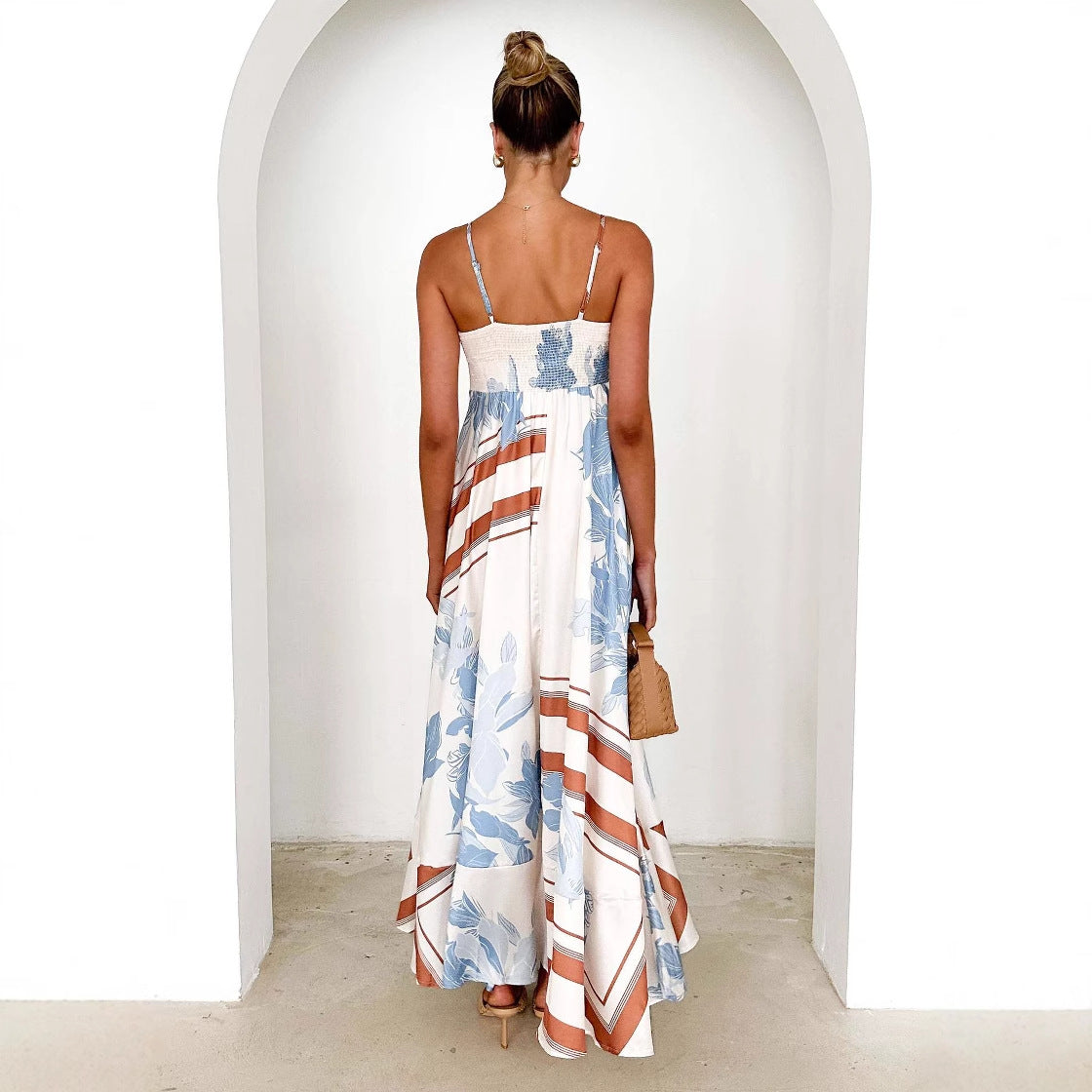 Robe longue femme – Dos nu – Coupe évasée – Tissu respirant – Imprimé fleuri