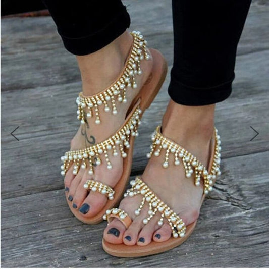 Sandales plates femme – Bout ouvert – Détail frangé à perles – Style bohème élégant
