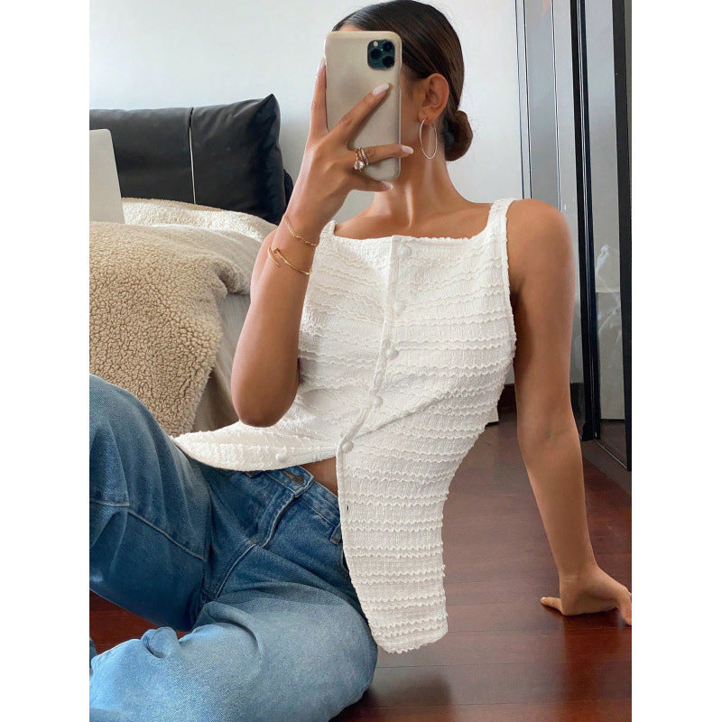Haut femme sans manches – Coupe cintrée – Tissu texturé – Boutons – Ourlet asymétrique