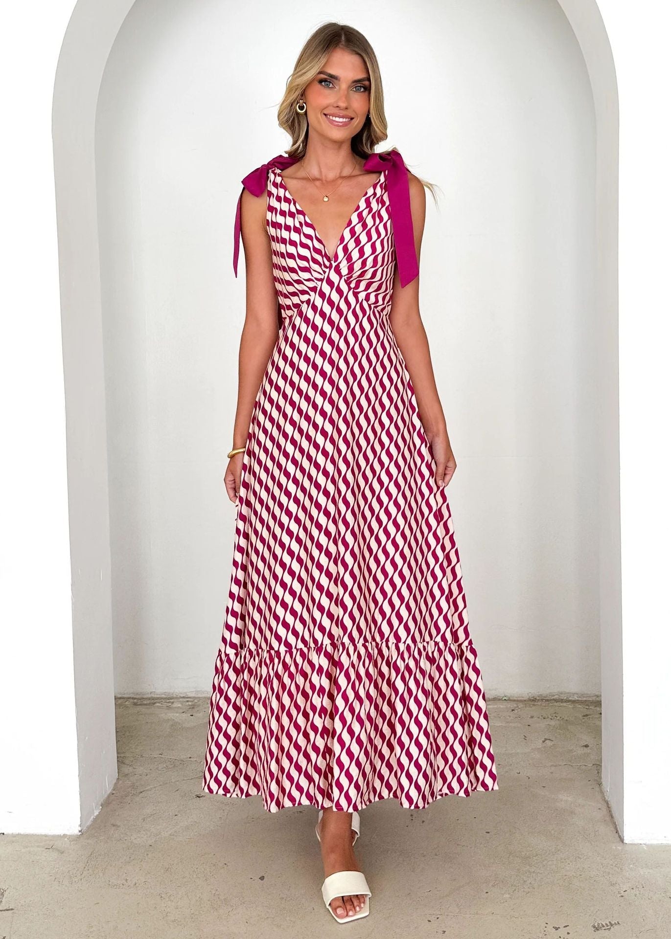 Robe longue femme – Décolleté en V – Sans manches – Imprimé artistique – Tissu léger