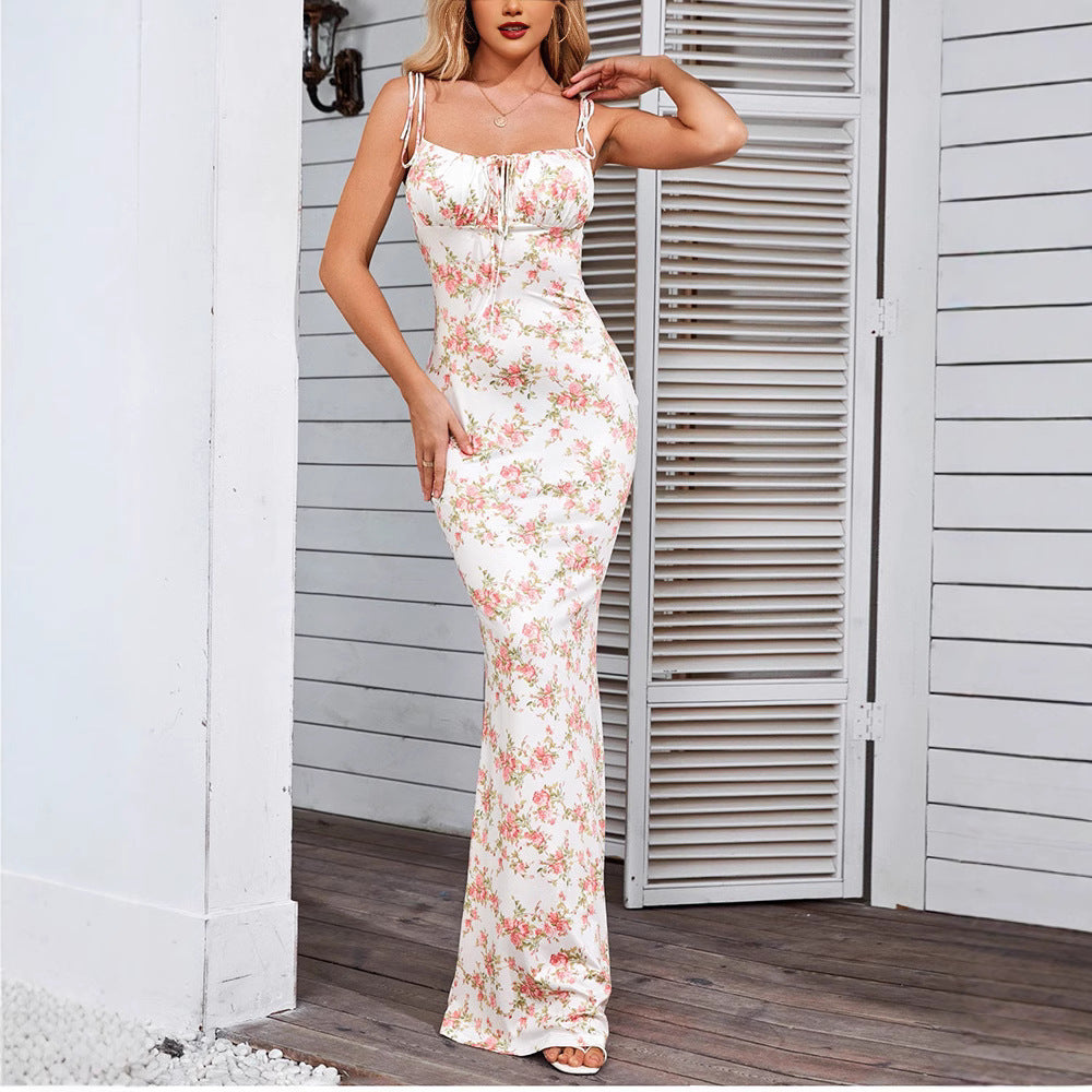 Women's long dress – Fitted cut – Thin straps – Backless – Floral pattern