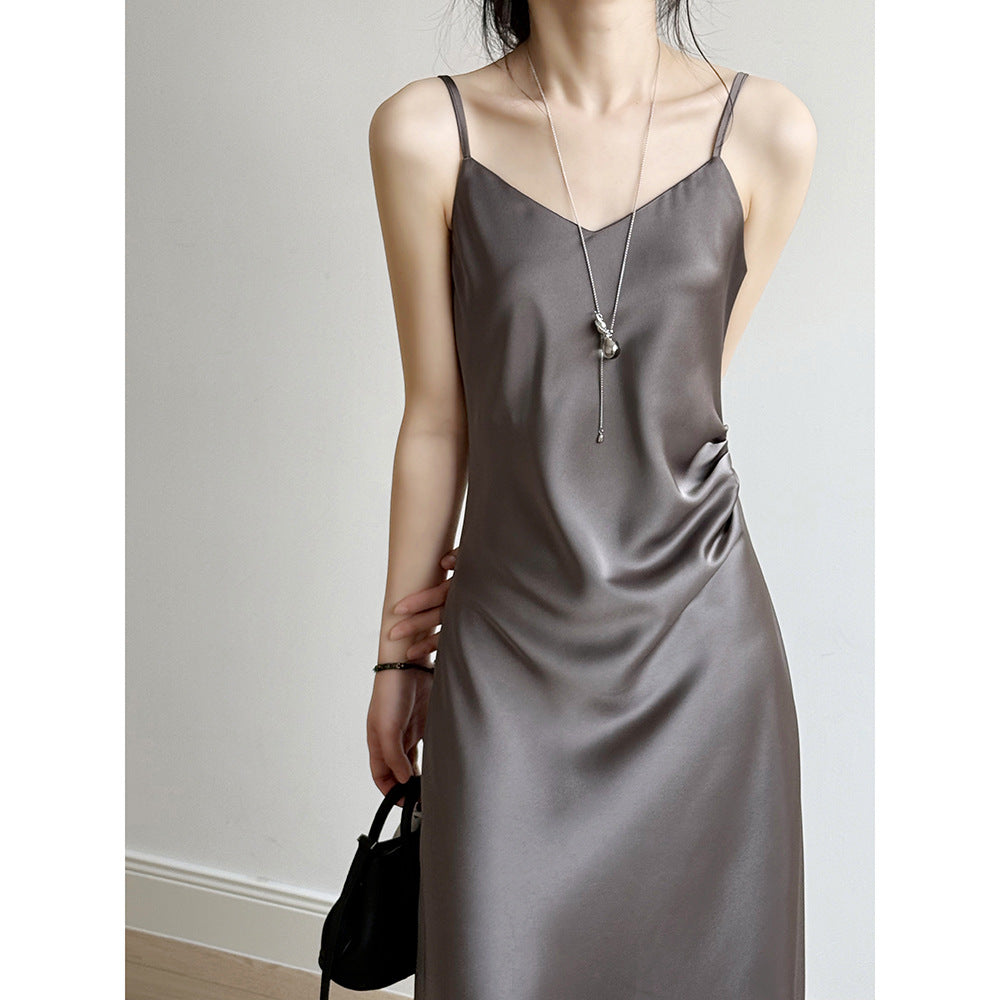 Robe Camisole Femme – Satin Fluide – Coupe Évasée – Longue longueur avec bretelles