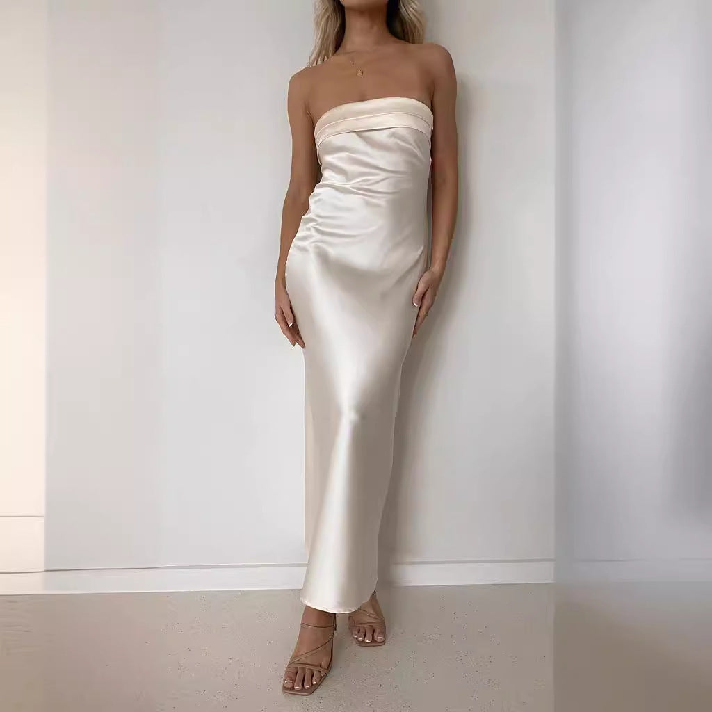 Robe Longue Femme – Satin Luxueux – Coupe Évasée – Sans Bretelles Élégante