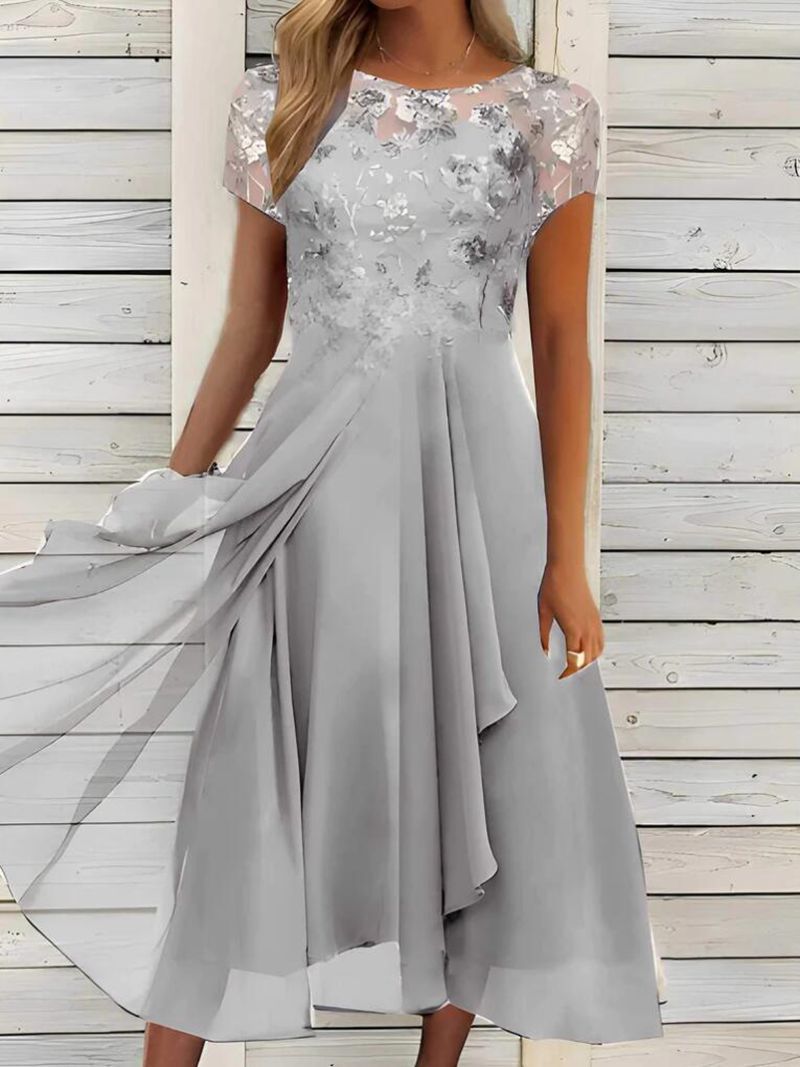 Robe fluide élégante en A pour femme avec superposition de dentelle florale