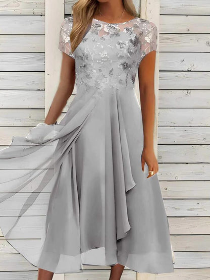 Robe fluide élégante en A pour femme avec superposition de dentelle florale