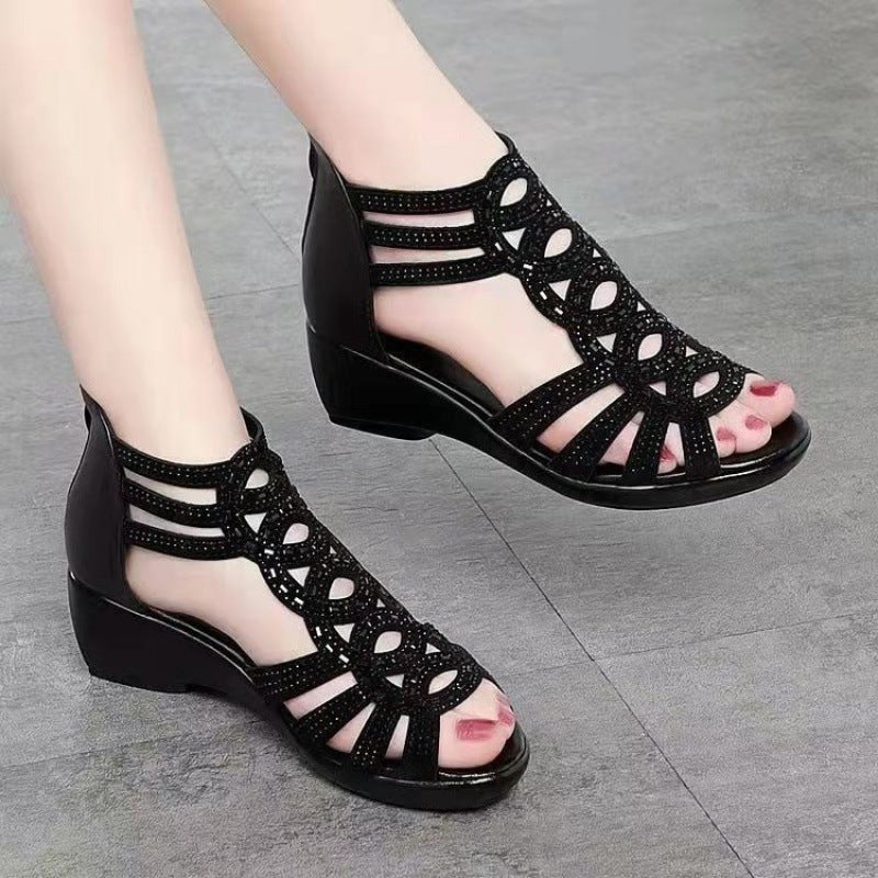 Sandales femme à talon moyen – Bout ouvert – Style gladiateur – Brides ajourées