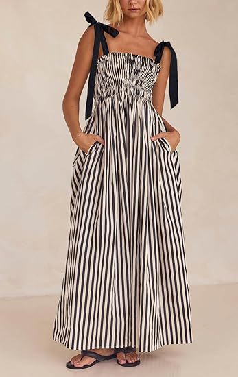 Robe femme à bretelles fines – Tissu respirant – Haut froncé – Jupe longue évasée – Poches intégrées
