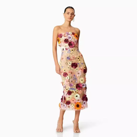 Robe femme bustier – Coupe ajustée – Tulle léger – Fleurs 3D – Longueur midi