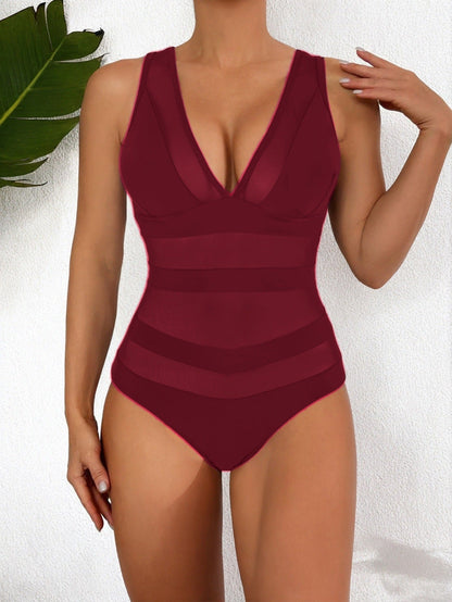 Maillot de bain femme une-pièce – Décolleté plongeant – Empiècements en mesh – Ajusté