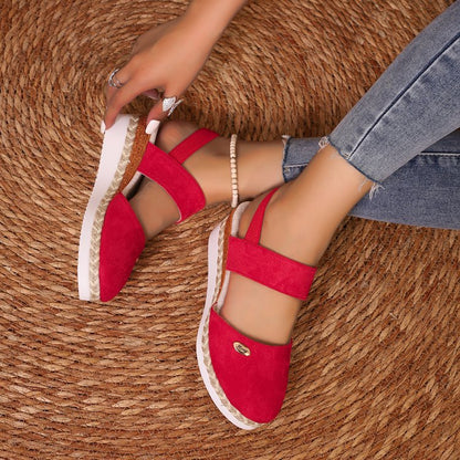 Sandales compensées femme – Bout fermé – Brides larges – Semelle jute – Style décontracté